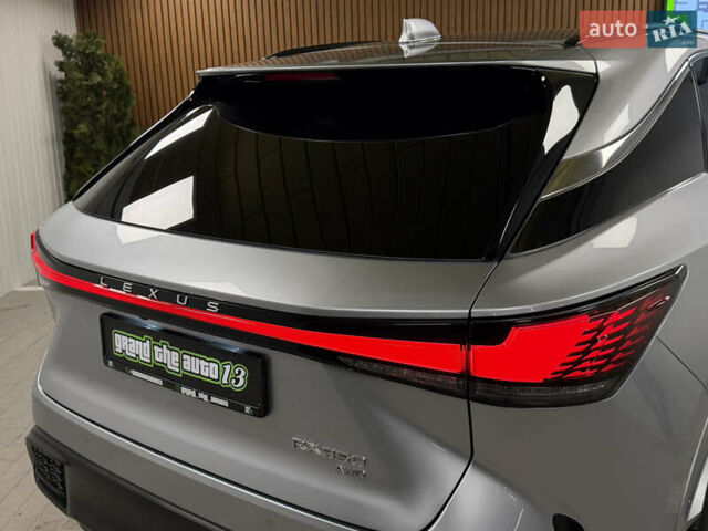 Серый Лексус РХ, объемом двигателя 2.39 л и пробегом 45 тыс. км за 64990 $, фото 58 на Automoto.ua