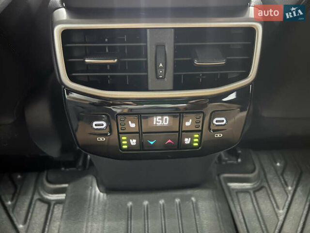 Серый Лексус РХ, объемом двигателя 2.5 л и пробегом 50 тыс. км за 74999 $, фото 13 на Automoto.ua