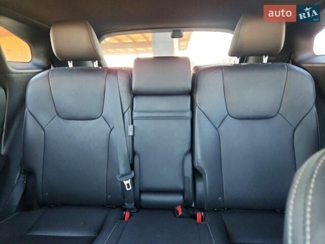 Серый Лексус РХ, объемом двигателя 2.5 л и пробегом 70 тыс. км за 30000 $, фото 9 на Automoto.ua