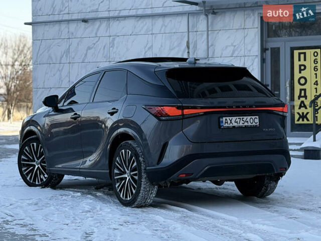 Серый Лексус РХ, объемом двигателя 2.39 л и пробегом 29 тыс. км за 59900 $, фото 4 на Automoto.ua