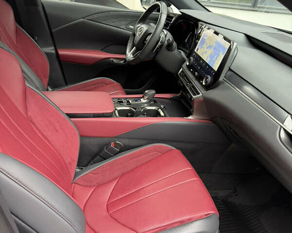 Сірий Лексус РХ, об'ємом двигуна 2.4 л та пробігом 20 тис. км за 79500 $, фото 14 на Automoto.ua