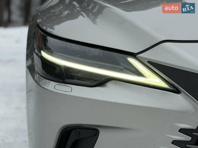 Серый Лексус РХ, объемом двигателя 2.39 л и пробегом 51 тыс. км за 59999 $, фото 24 на Automoto.ua