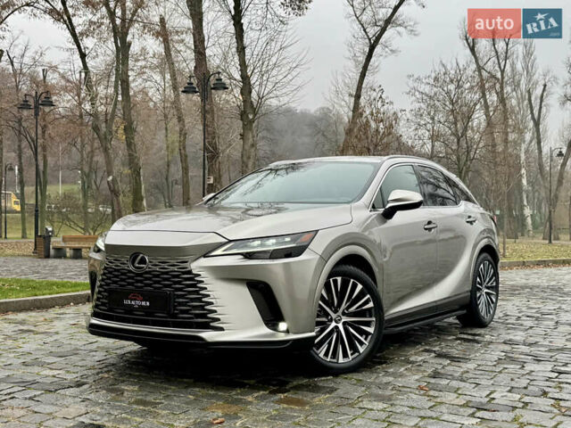Серый Лексус РХ, объемом двигателя 2.39 л и пробегом 40 тыс. км за 63999 $, фото 72 на Automoto.ua