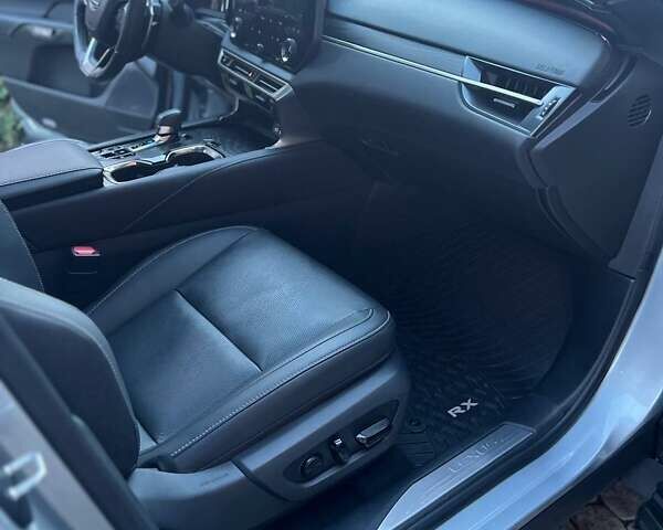Сірий Лексус РХ, об'ємом двигуна 2.4 л та пробігом 50 тис. км за 66500 $, фото 8 на Automoto.ua