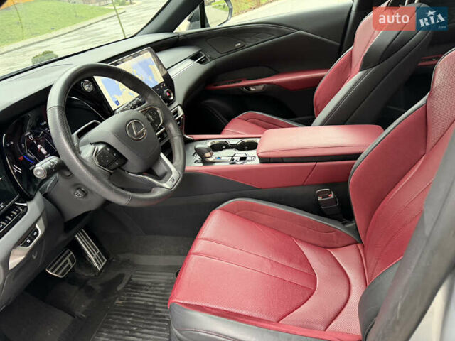 Сірий Лексус РХ, об'ємом двигуна 2.4 л та пробігом 20 тис. км за 79500 $, фото 18 на Automoto.ua