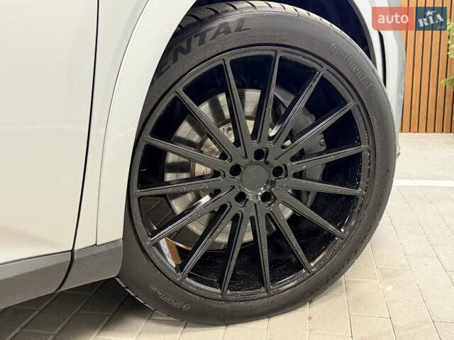 Серый Лексус РХ, объемом двигателя 2.39 л и пробегом 45 тыс. км за 64990 $, фото 50 на Automoto.ua