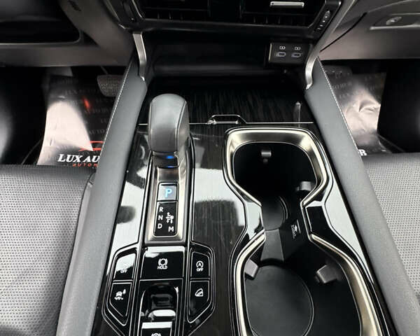 Серый Лексус РХ, объемом двигателя 2.39 л и пробегом 40 тыс. км за 63999 $, фото 97 на Automoto.ua