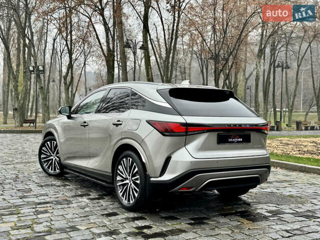 Серый Лексус РХ, объемом двигателя 2.39 л и пробегом 40 тыс. км за 63999 $, фото 83 на Automoto.ua