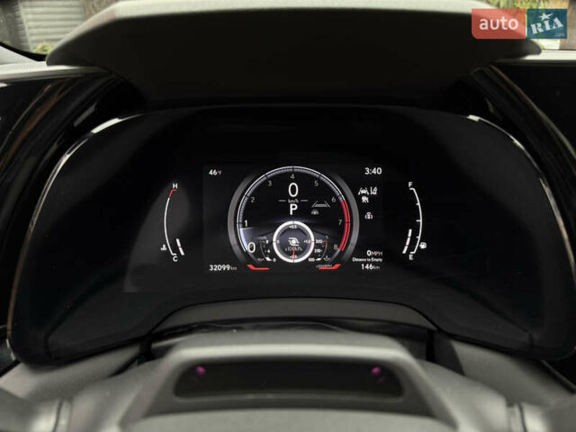 Сірий Лексус РХ, об'ємом двигуна 2.39 л та пробігом 32 тис. км за 56500 $, фото 23 на Automoto.ua