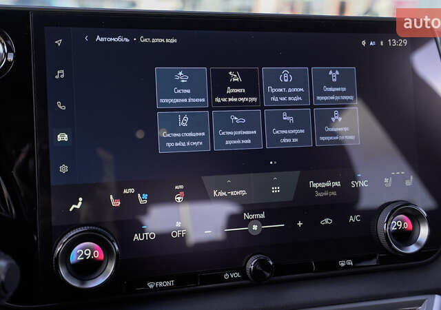 Серый Лексус РХ, объемом двигателя 2.5 л и пробегом 19 тыс. км за 82135 $, фото 27 на Automoto.ua