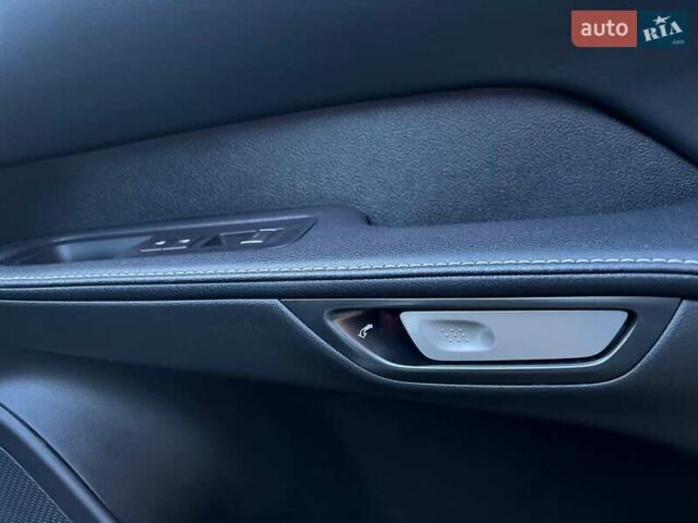 Сірий Лексус РХ, об'ємом двигуна 2.4 л та пробігом 50 тис. км за 66500 $, фото 14 на Automoto.ua