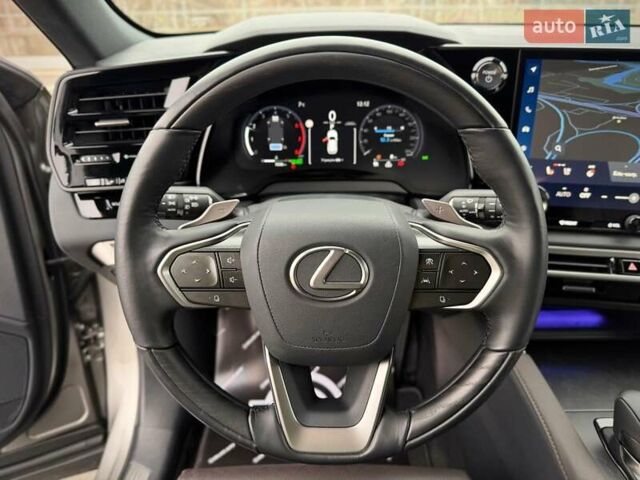 Сірий Лексус РХ, об'ємом двигуна 2.5 л та пробігом 8 тис. км за 95000 $, фото 77 на Automoto.ua