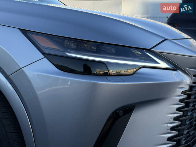 Серый Лексус РХ, объемом двигателя 2.5 л и пробегом 18 тыс. км за 79000 $, фото 14 на Automoto.ua