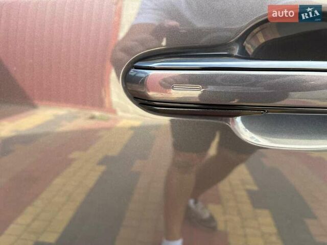 Сірий Лексус РХ, об'ємом двигуна 2.39 л та пробігом 2 тис. км за 62900 $, фото 21 на Automoto.ua