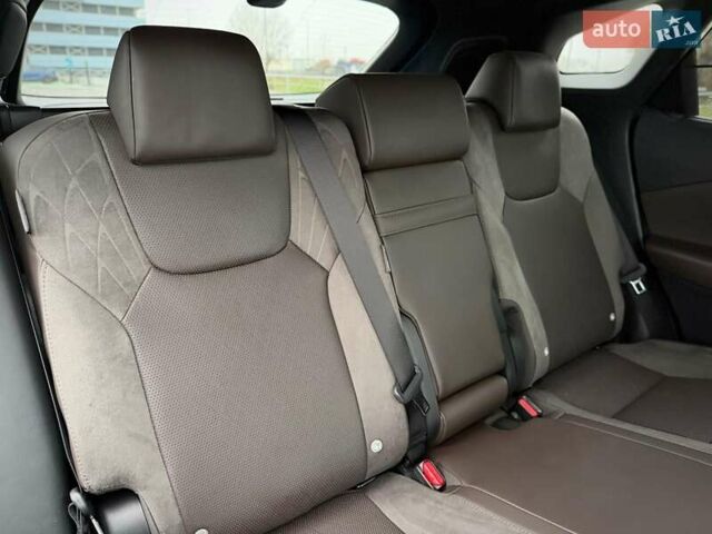 Сірий Лексус РХ, об'ємом двигуна 2.5 л та пробігом 8 тис. км за 95000 $, фото 68 на Automoto.ua