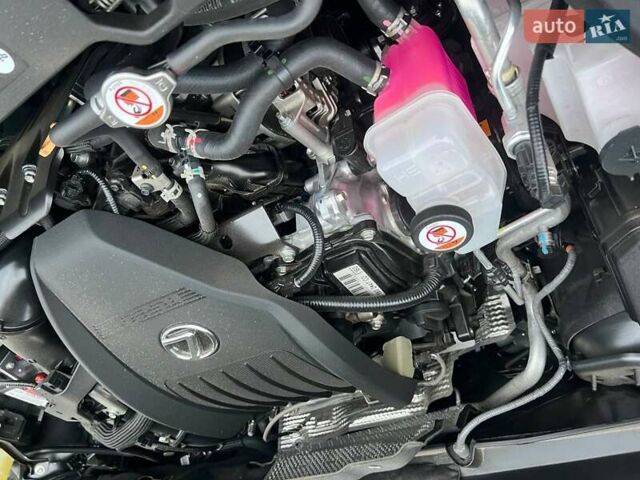 Сірий Лексус РХ, об'ємом двигуна 2.39 л та пробігом 6 тис. км за 59500 $, фото 54 на Automoto.ua