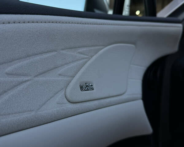 Серый Лексус РХ, объемом двигателя 2.5 л и пробегом 18 тыс. км за 79000 $, фото 46 на Automoto.ua