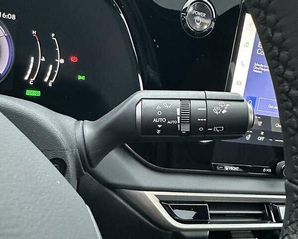 Серый Лексус РХ, объемом двигателя 2.5 л и пробегом 7 тыс. км за 68900 $, фото 51 на Automoto.ua