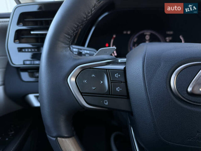 Серый Лексус РХ, объемом двигателя 2.5 л и пробегом 18 тыс. км за 79000 $, фото 35 на Automoto.ua