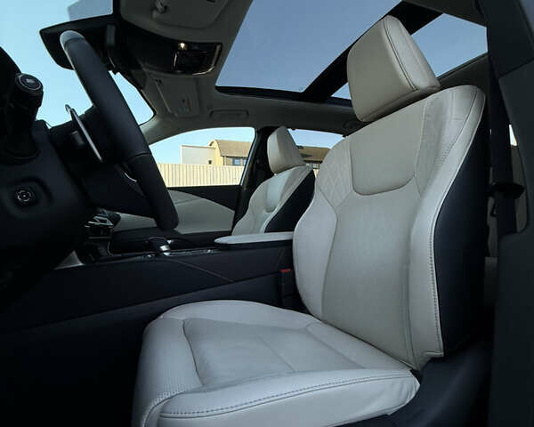 Серый Лексус РХ, объемом двигателя 2.5 л и пробегом 18 тыс. км за 79000 $, фото 21 на Automoto.ua