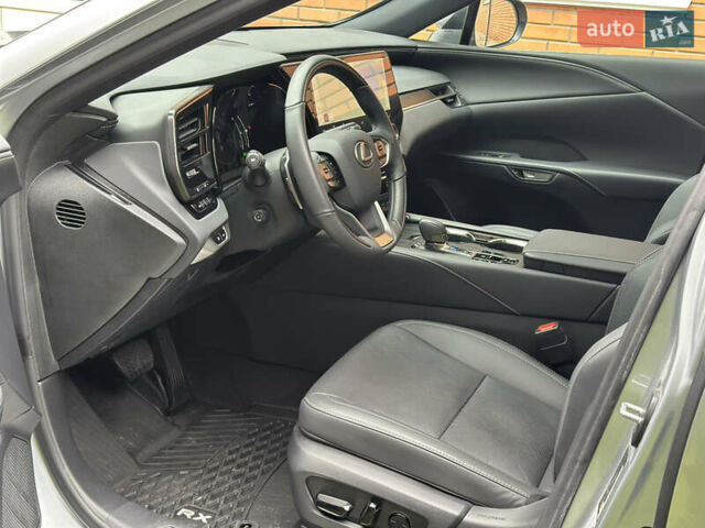 Серый Лексус РХ, объемом двигателя 2.49 л и пробегом 6 тыс. км за 69500 $, фото 24 на Automoto.ua