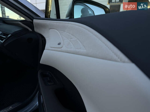 Серый Лексус РХ, объемом двигателя 2.5 л и пробегом 18 тыс. км за 79000 $, фото 48 на Automoto.ua