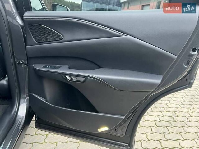 Сірий Лексус РХ, об'ємом двигуна 2.39 л та пробігом 6 тис. км за 59500 $, фото 39 на Automoto.ua