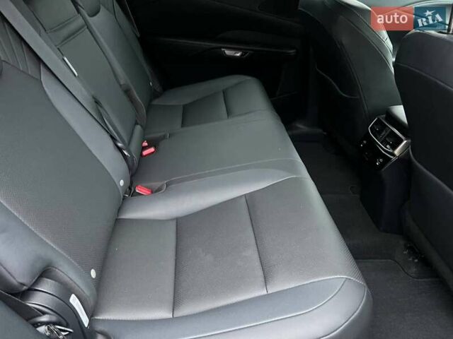 Сірий Лексус РХ, об'ємом двигуна 2.39 л та пробігом 6 тис. км за 59500 $, фото 41 на Automoto.ua