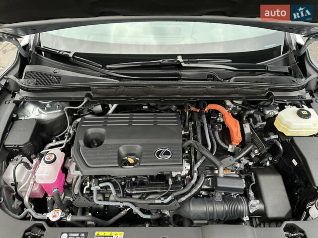 Серый Лексус РХ, объемом двигателя 2.5 л и пробегом 7 тыс. км за 68900 $, фото 16 на Automoto.ua