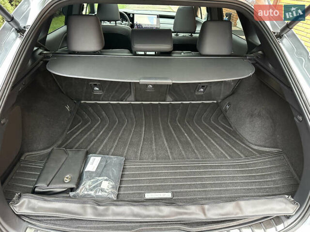 Серый Лексус РХ, объемом двигателя 2.49 л и пробегом 6 тыс. км за 69500 $, фото 25 на Automoto.ua