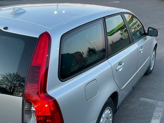 Серый Лексус РХ, объемом двигателя 0 л и пробегом 53 тыс. км за 65000 $, фото 9 на Automoto.ua