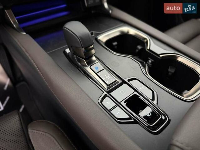 Сірий Лексус РХ, об'ємом двигуна 2.5 л та пробігом 8 тис. км за 95000 $, фото 79 на Automoto.ua