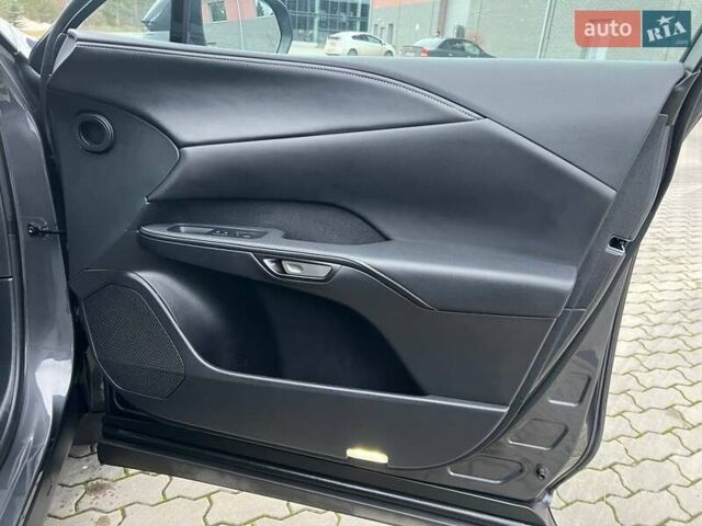 Сірий Лексус РХ, об'ємом двигуна 2.39 л та пробігом 6 тис. км за 59500 $, фото 43 на Automoto.ua