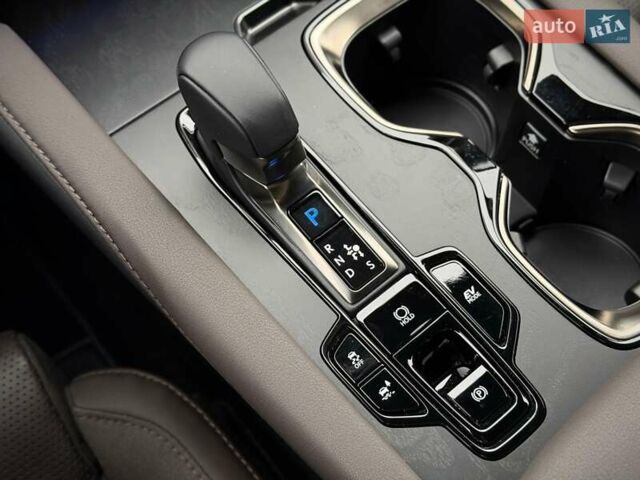 Сірий Лексус РХ, об'ємом двигуна 2.5 л та пробігом 8 тис. км за 95000 $, фото 78 на Automoto.ua