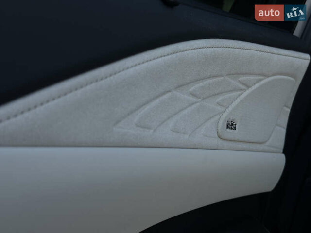 Серый Лексус РХ, объемом двигателя 2.5 л и пробегом 18 тыс. км за 79000 $, фото 30 на Automoto.ua