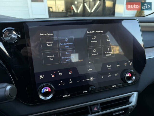 Серый Лексус РХ, объемом двигателя 2.5 л и пробегом 18 тыс. км за 79000 $, фото 44 на Automoto.ua
