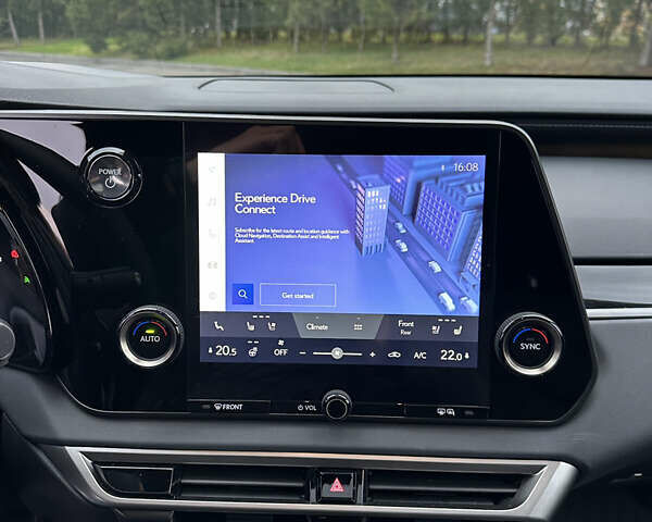 Серый Лексус РХ, объемом двигателя 2.5 л и пробегом 7 тыс. км за 68900 $, фото 52 на Automoto.ua