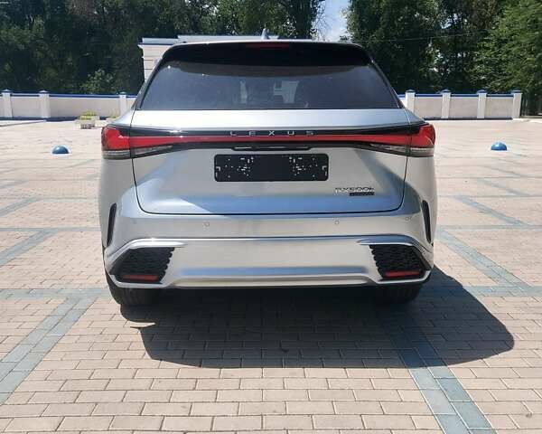 Сірий Лексус РХ, об'ємом двигуна 2.39 л та пробігом 11 тис. км за 80499 $, фото 3 на Automoto.ua