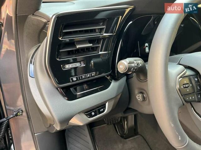 Сірий Лексус РХ, об'ємом двигуна 2.39 л та пробігом 2 тис. км за 62900 $, фото 28 на Automoto.ua