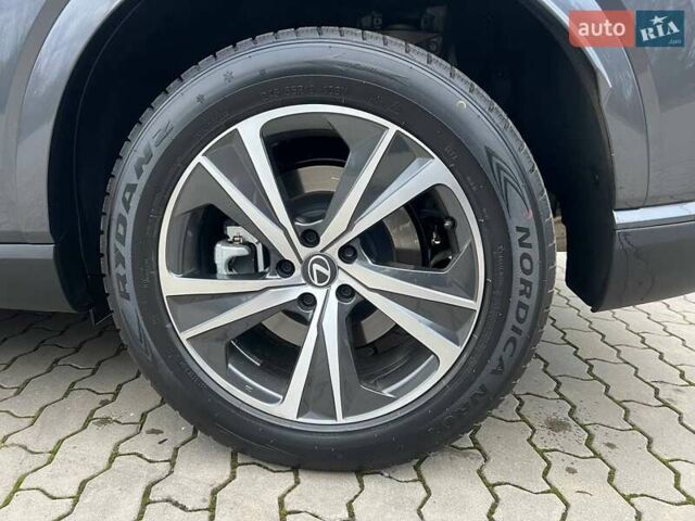 Сірий Лексус РХ, об'ємом двигуна 2.39 л та пробігом 6 тис. км за 59500 $, фото 22 на Automoto.ua