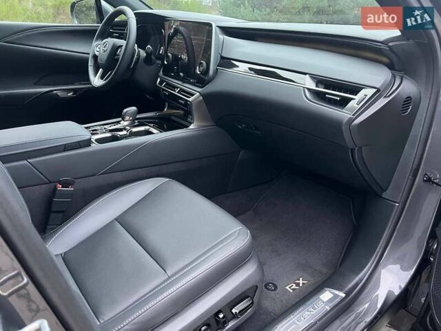 Сірий Лексус РХ, об'ємом двигуна 2.39 л та пробігом 6 тис. км за 59500 $, фото 44 на Automoto.ua
