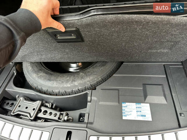 Серый Лексус РХ, объемом двигателя 2.49 л и пробегом 6 тыс. км за 69500 $, фото 27 на Automoto.ua