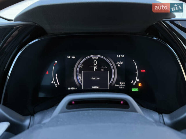 Серый Лексус РХ, объемом двигателя 2.5 л и пробегом 18 тыс. км за 79000 $, фото 53 на Automoto.ua