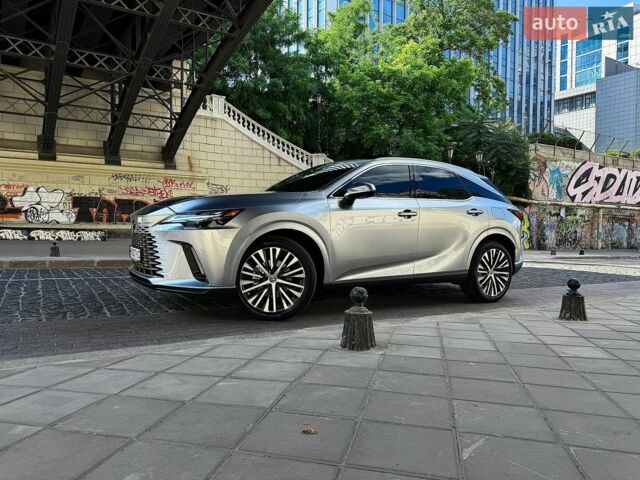Сірий Лексус РХ, об'ємом двигуна 2.5 л та пробігом 14 тис. км за 71000 $, фото 2 на Automoto.ua