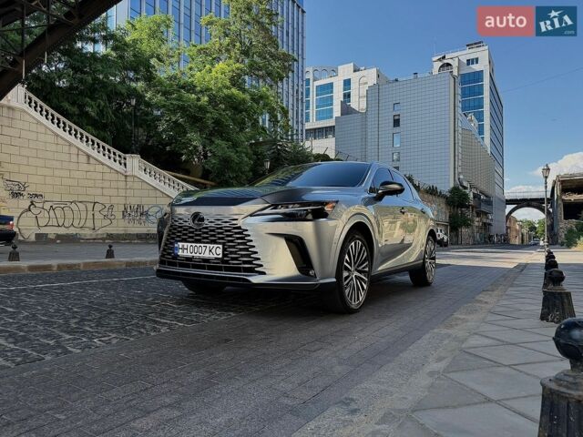 Сірий Лексус РХ, об'ємом двигуна 2.5 л та пробігом 14 тис. км за 71000 $, фото 1 на Automoto.ua
