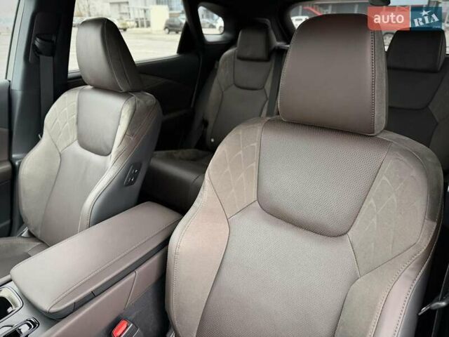 Сірий Лексус РХ, об'ємом двигуна 2.5 л та пробігом 8 тис. км за 95000 $, фото 112 на Automoto.ua