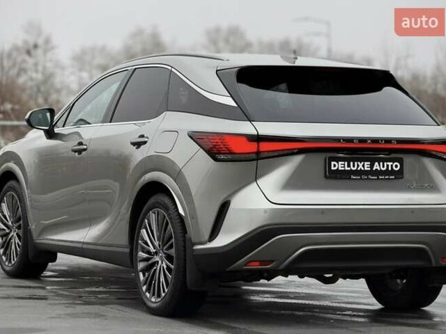 Сірий Лексус РХ, об'ємом двигуна 2.5 л та пробігом 8 тис. км за 95000 $, фото 42 на Automoto.ua