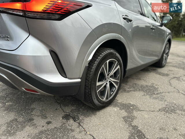 Серый Лексус РХ, объемом двигателя 2.5 л и пробегом 7 тыс. км за 68900 $, фото 24 на Automoto.ua