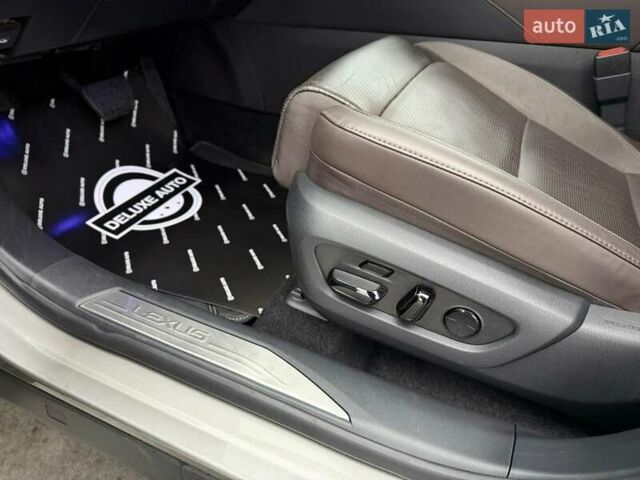 Сірий Лексус РХ, об'ємом двигуна 2.5 л та пробігом 8 тис. км за 95000 $, фото 118 на Automoto.ua