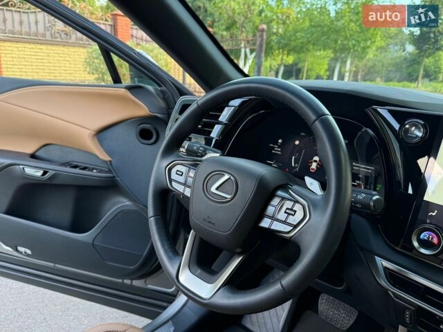 Сірий Лексус РХ, об'ємом двигуна 2.4 л та пробігом 5 тис. км за 75950 $, фото 47 на Automoto.ua